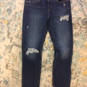Levis 501 distressed Taper
